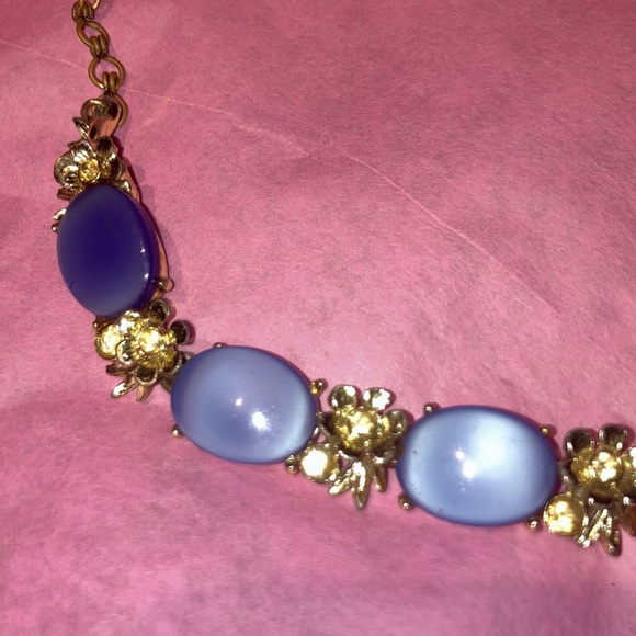 BSK Vintage smooth blue double layer irredecent beaded necklace with rhinestones - Picture 6 of 12